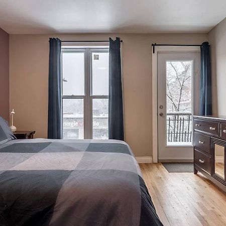5-Star Prime Location - Bright Condo Монреаль Экстерьер фото